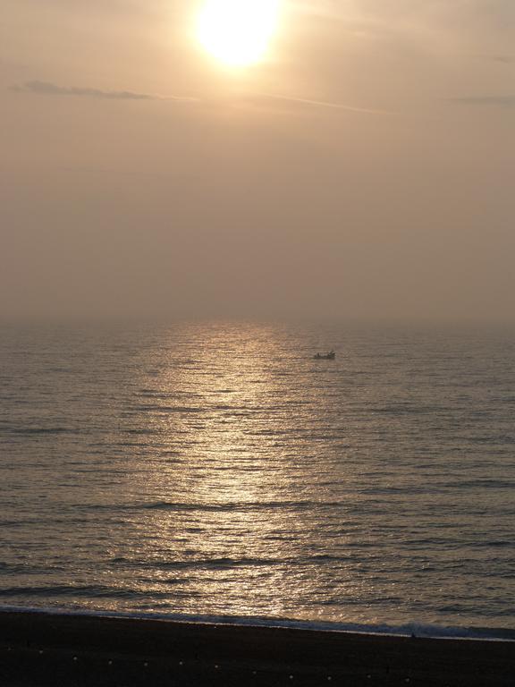 The Iverna Eastbourne Quarto foto